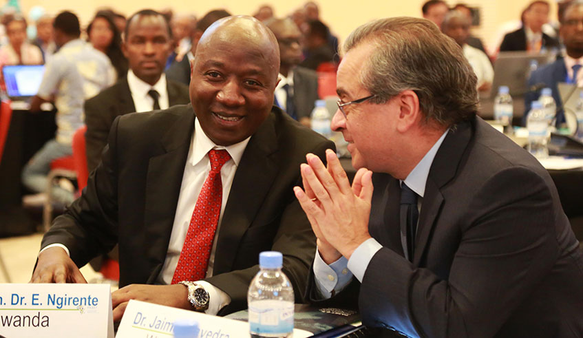 Prime Minister Edouard Ngirente interacts with Jaime Saavedra, Senior Director of World Bank Education Global Practice, during the fifth PASET Forum in Kigali yesterday. African countries should work together to invest in digital skills among the youth in higher learning institutions and Technical and Vocational Education and Training (TVET) to harness the potential of technologies, experts have said. Sam Ngendahimana.