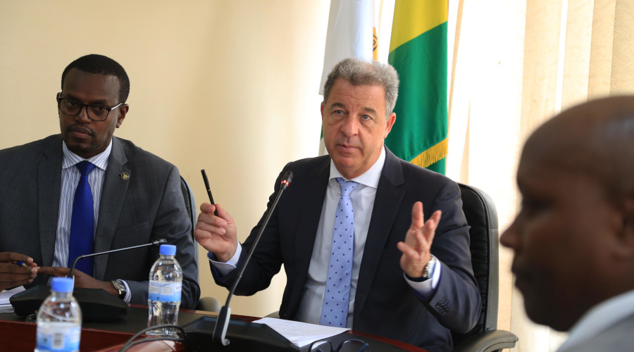 The Chief Prosecutor for the International Residual Mechanism for International Criminal Tribunals, Serge Brammertz, addresses journalists as Prosecutor-General Jean-Bosco Mutangana looks on in Kigali yesterday. The visiting UN official called for an international law punishes denial of genocide and other crimes against humanity recognised by international tribunals. / Sam Ngendahimana