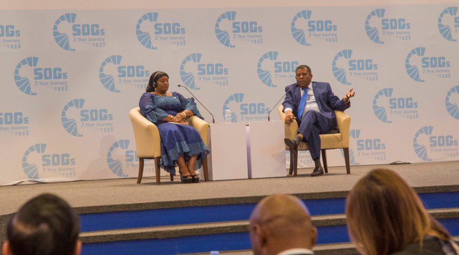 Jewel Howard Taylor (L), the Vice President of Liberia, and Belay Begashaw, the SDGs Centreu2019s director general during the meeting in Kigali on June 13, 2019. / Craish Bahizi