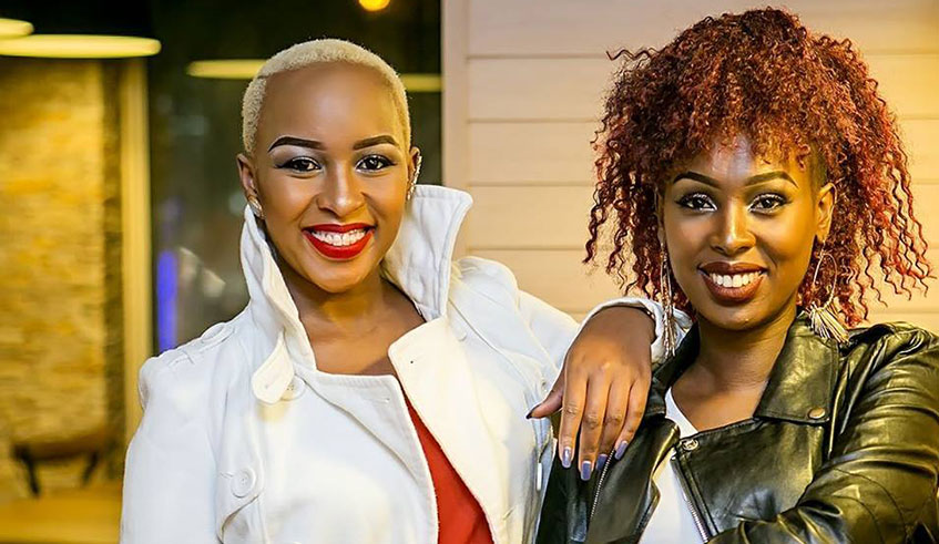 Female musical duo Charly na Nina (right). /Courtesy.