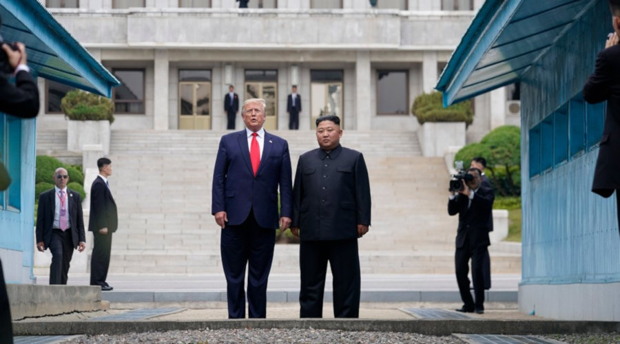 US President Trump stepped into North Korea with its leader, Kim Jong-un, on Sunday. / Courtesy