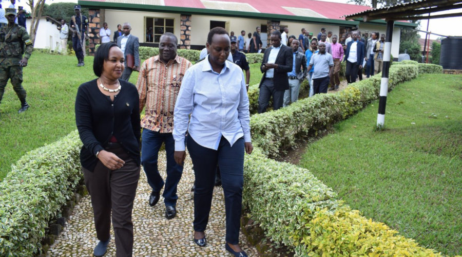 The Minister for Youth Rosemary Mbabazi (left), Geraldine Umutesi (right), the Deputy Director General of Imbuto Foundation, and Northern Province governor Jean Marie Vianney Gatabazi (centre) and other officials visited the national liberation museum, known as u201cUmurindi wu2019Intwariu201d. / Courtesy