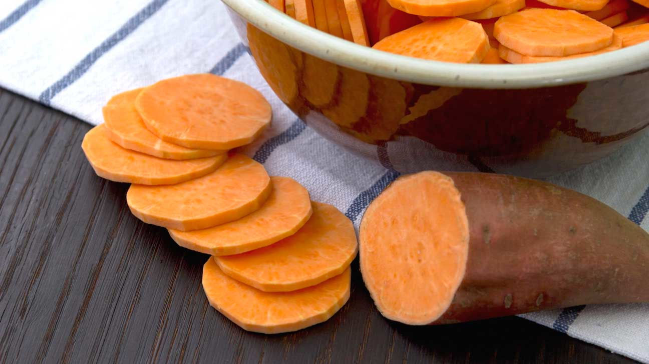 Farmers in Rwanda are growing the orange-fleshed sweet potato and will make a puree and use it to make bakery products like bread, biscuits, and chapattis, among others.