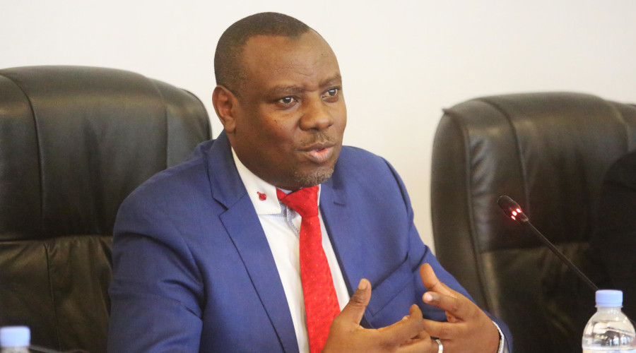 State Minister for Primary and Secondary Education, Isaac Munyakazi, addresses the parliamentary Standing Committee on Education, ICT, Culture and Youth last week. / Sam Ngendahimana