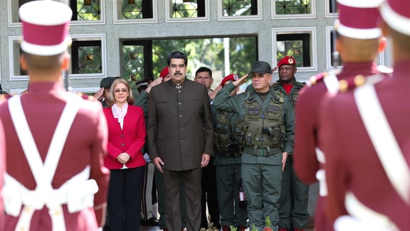 The measure also bars transactions with Venezuelan authorities whose assets are blocked. / Reuters