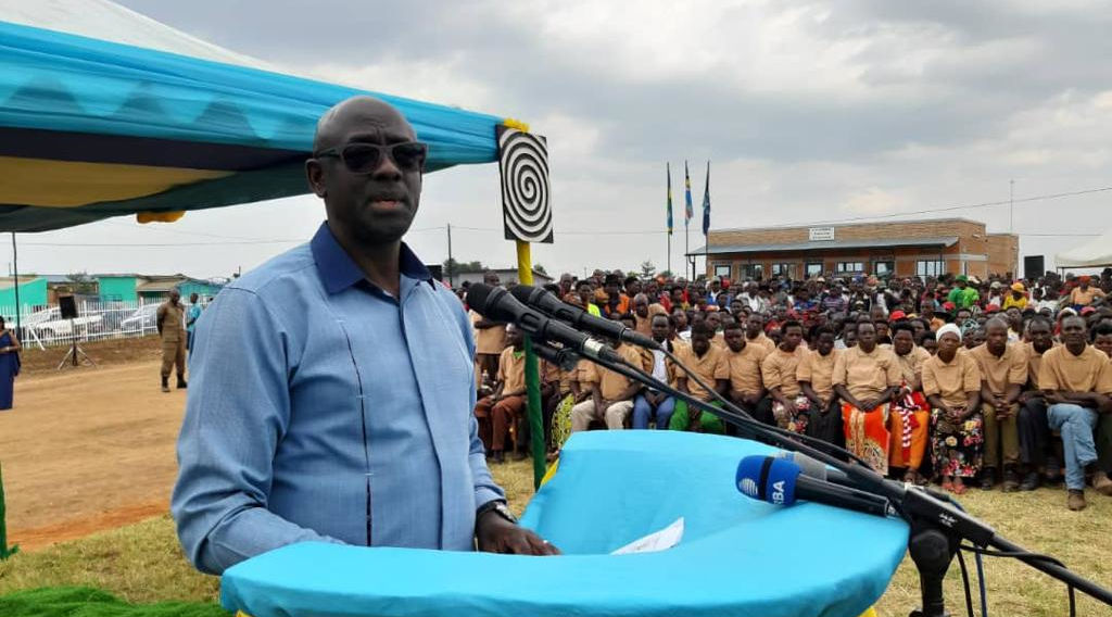 The Minister of Justice and Attorney General, Johnston Busingye addresses residents of Cyumba in Gicumbi District. / Courtesy photos