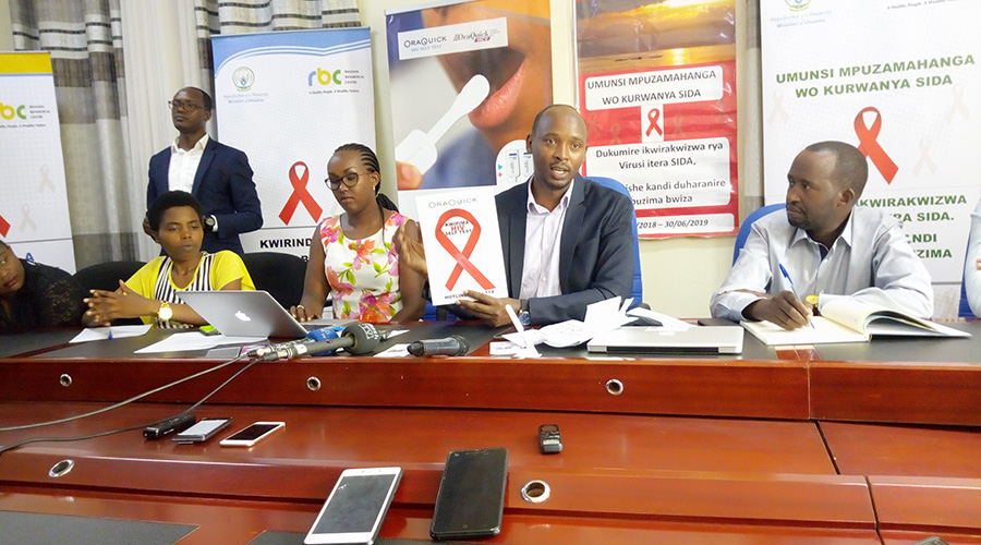 Dr Sabin Nsanzimana, the Director-General of Rwanda Biomedical Centre, speaks at a news conference on World AIDS Day last year. / Net photo