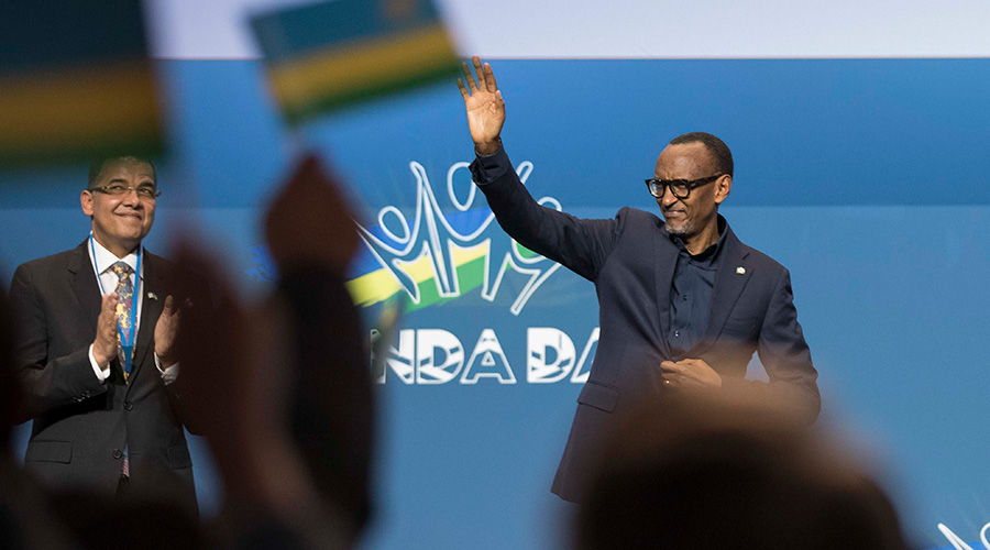 President Kagame greets Rwandans and friends of Rwanda during the 10th edition of Rwanda Day at the World Conference Centre in Bonn, Germany yesterday. / Village Urugwiro