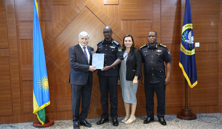 Gen (rtd) Romeo Dallaire with IGP Dan Munyuza and other officials at Rwanda National Police General Headquarters in Kacyiru. Courtesy.
