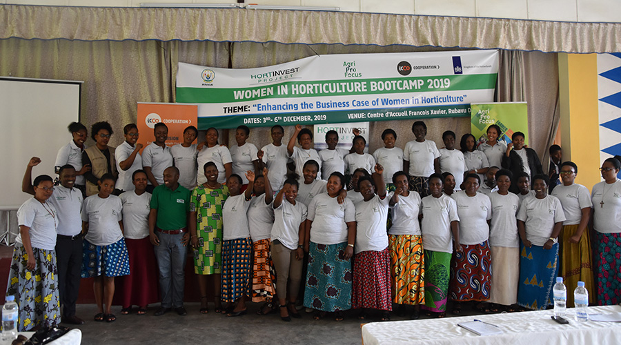 Women in horticulture, along with officials and facilitators, pose for a photo during the boot camp intended to grow their agribusinesses, Rubavu District, December 4, 2019. 