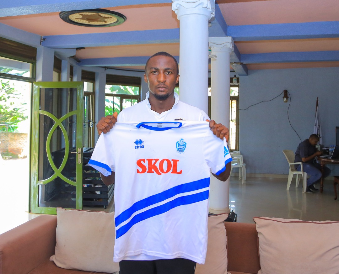 Ernest Sugira joins Rayon Sports on a six-month loan deal from rivals APR. /Courtesy Photo