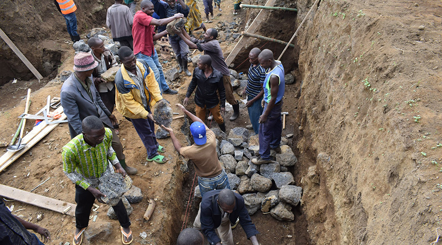 Burera District residents have been employed in the project to control floods from volcanoes. 