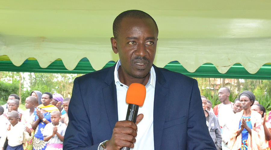 Rwamagana District Mayor Radab Mbonyumuvunyi said they plan to give houses to more than 467 families during the 2019-year. The countrywide figures show that around 11,000 homeless families will get houses.