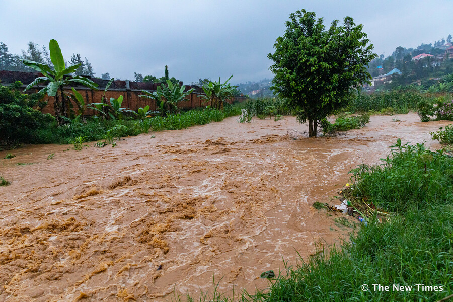 A heavy rains at Kinamba-Gakiriro-Kagugu road in Gasabo district in KigaliÂ damaged the crops on January 28, 2020. / All photos by Emmanuel Kwizera.