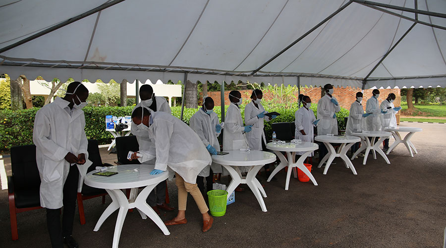 A team of doctors were on hand to screen officials traveling to the 17th National Leadership Retreat for the coronavirus. A team of doctors were on hand to screen officials traveling to the 17th National Leadership Retreat for the coronavirus.