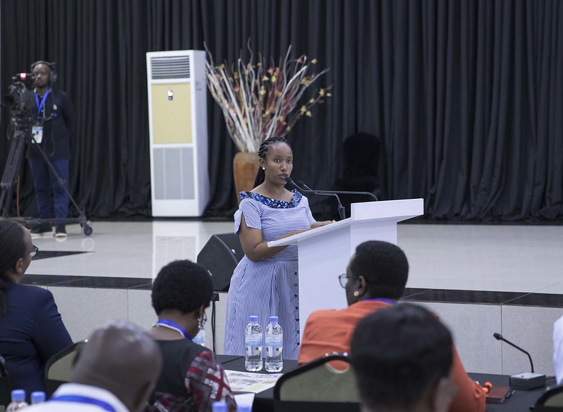 President Kagame addresses leaders at the 17th edition of the National Leadership Retreat at the Rwanda Defence Force Combat Training Centre in Gabiro, Gatsibo District where he tipped them on values and character. / Village Urugwiro