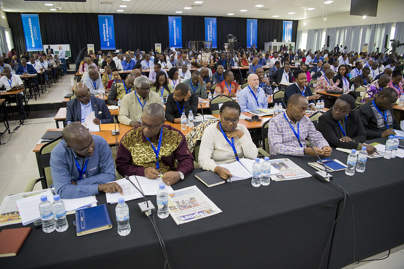 President Kagame addresses leaders at the 17th edition of the National Leadership Retreat at the Rwanda Defence Force Combat Training Centre in Gabiro, Gatsibo District where he tipped them on values and character. / Village Urugwiro
