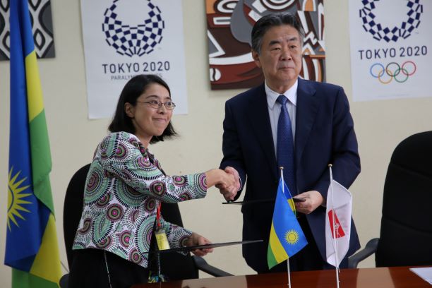 Ambassador of Japan to Rwanda,Masahiro Imai (R) and CORE Project Manager, Yuko Yokomizo after signing a grant contract on Monday
