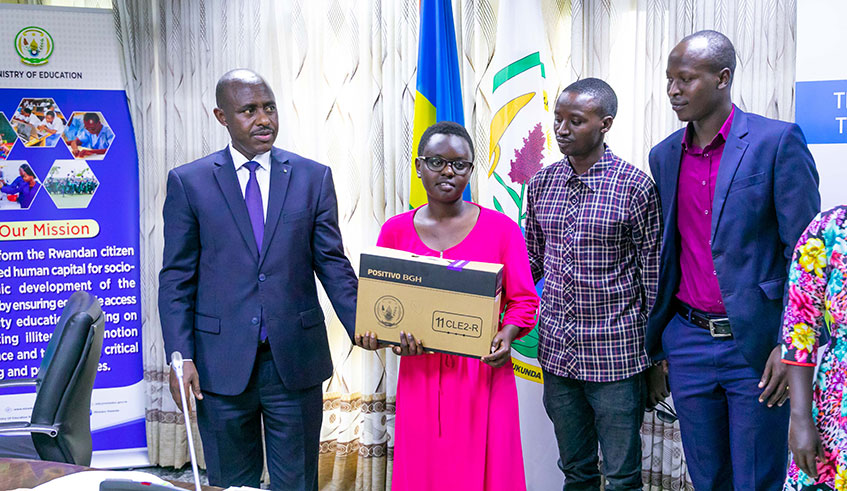 Anne Natasha Ashimwe from EAV Rushashi (2nd L)