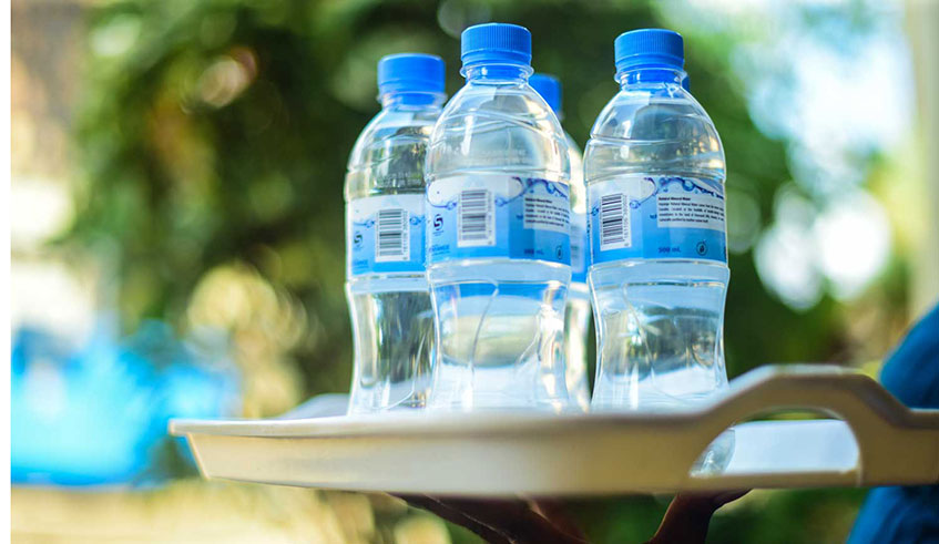 Bottled water  gained populatrity since the 1970s but are harming the planet. / Net photo.