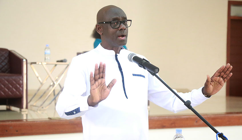 The Minister of Justice, Johnston Busingye addresses  court bailiffs during the meeting in Kigali./ Sam Ngendamana