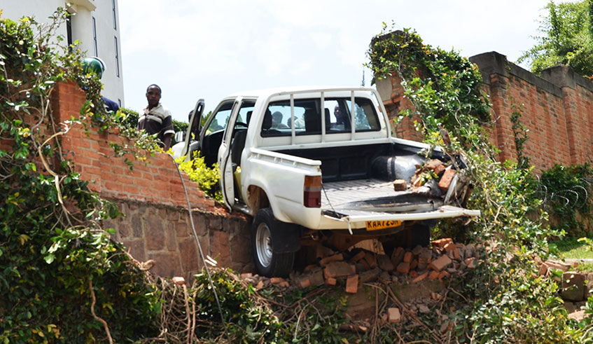 A scene of accident in Kigali. According to Rwanda National Police, most road accidents are caused by drink-driving. /  Photo: Sam Ngendahimana.