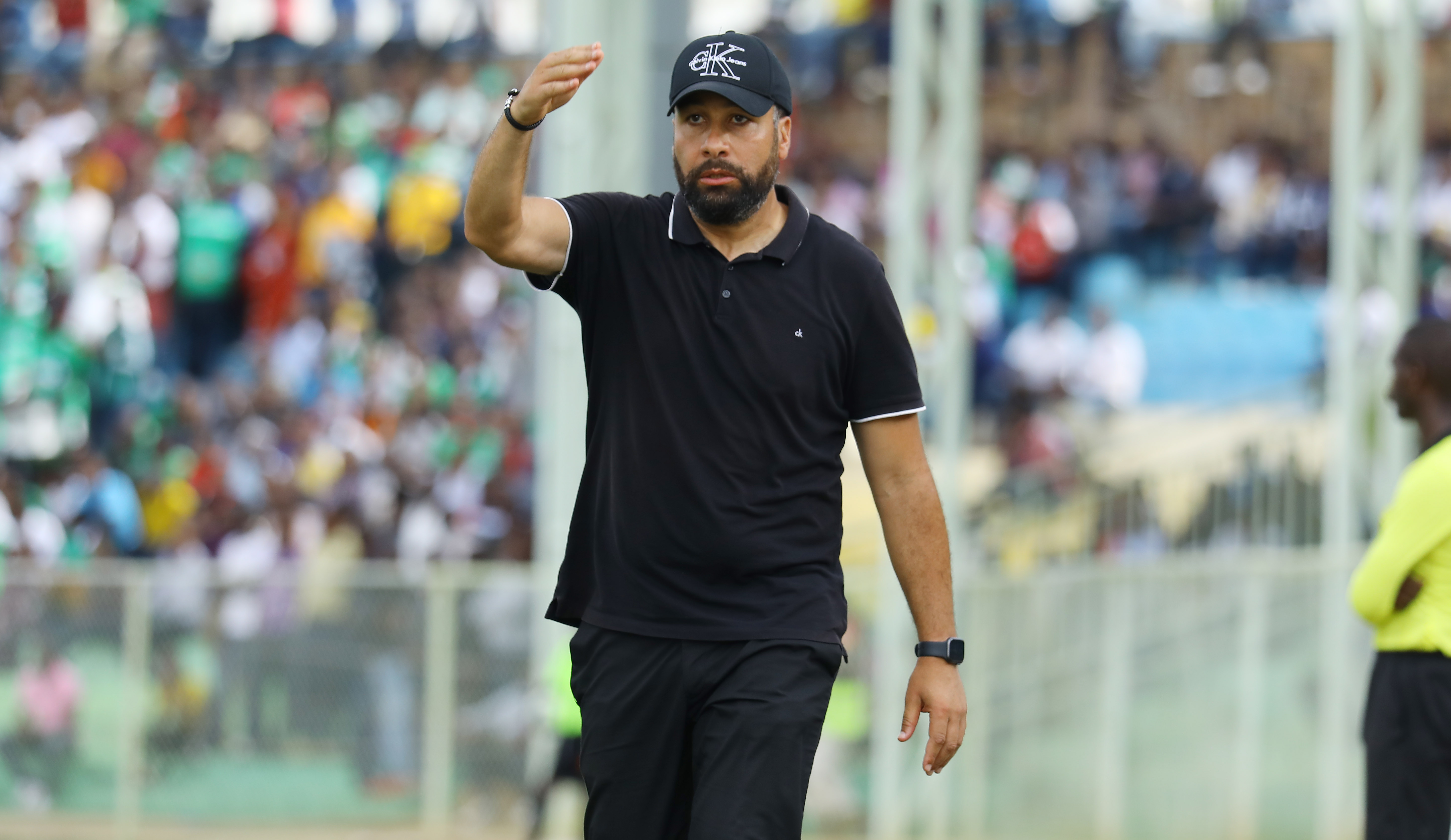 APR FC striker Innocent Nshuti (right) celebrates his lone goal during the league match against SC Kiyovu at Kigali Stadium yesterday. / Sam Ngendahimana.