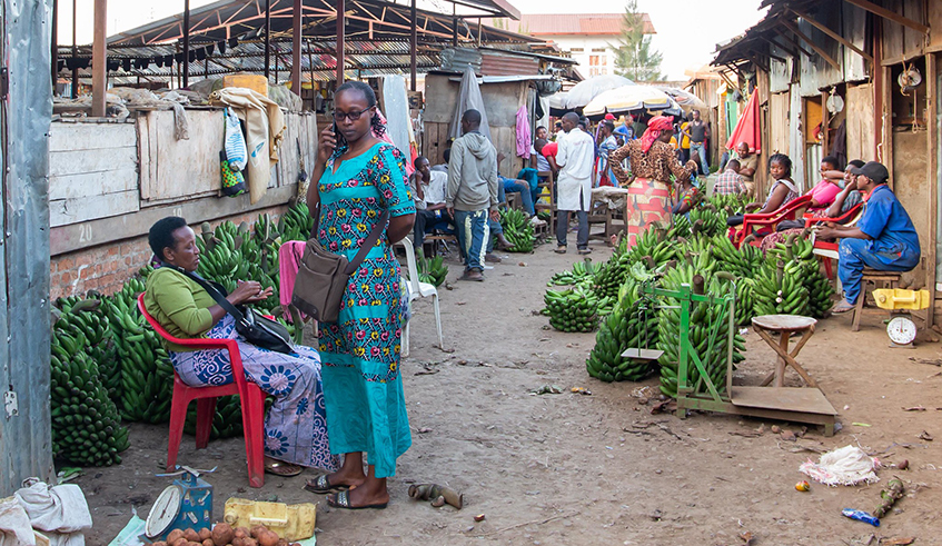 Vendors at Zinia Market in Kicukiro District recently. / Photo: File.