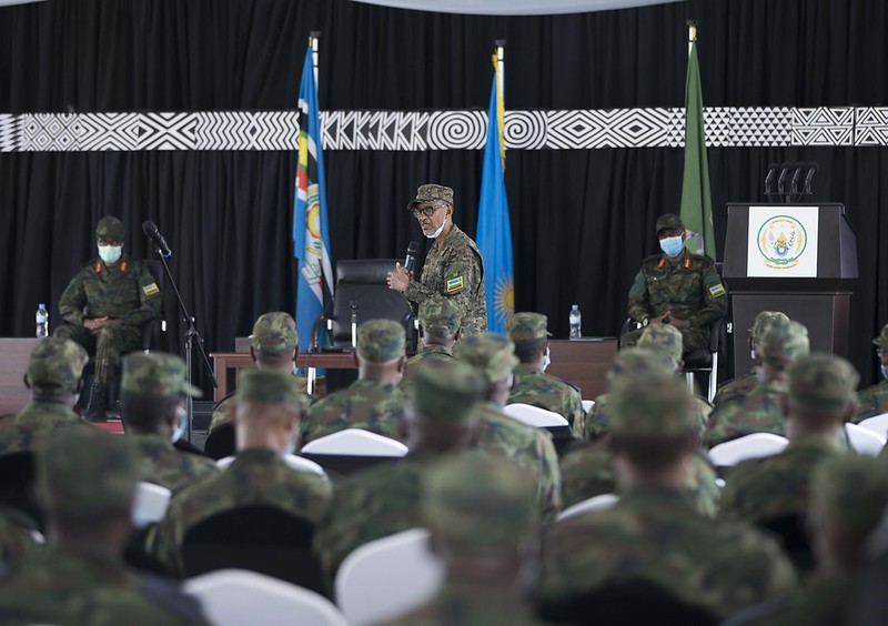 President Kagame arrives at the Rwanda Military Academy in Gako for a periodic meeting of the Rwanda Defense Forces (RDF) Command Council. / Village Urugwiro