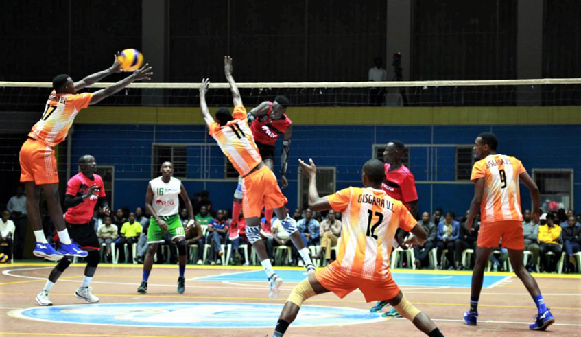 Gisagara (in orange) won the 2016-17 and 2017-18 league titles before being dethroned by Rwanda Energy Group last season. / Photo: File.