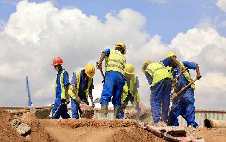 The airport will also get a new service road which stretches 3.3 kilometres and it is expected to minimize disruptions or risks that may arise on ground. / Photo: Olivier Mugwiza.