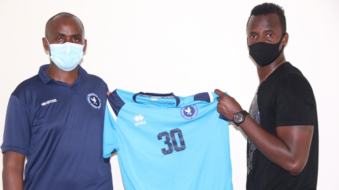 Faustin Usengimana (R) previously featured for Rayon Sports and APR in the Rwanda Premier League. He played for Zambian side Buildcon FC last season. 