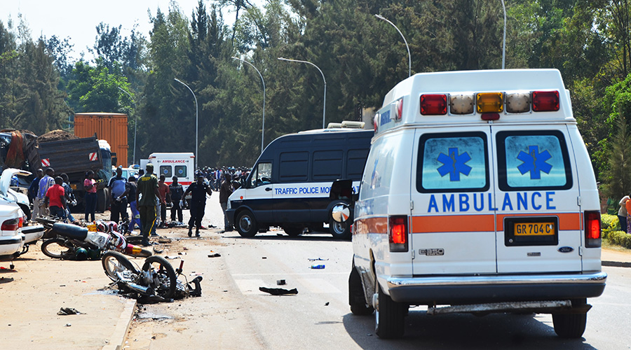 Ambulances transport victims of an accident at Kicukiro in 2016. Insufficient ambulances have been delaying the transfer of patients to hospitals for treatment. 