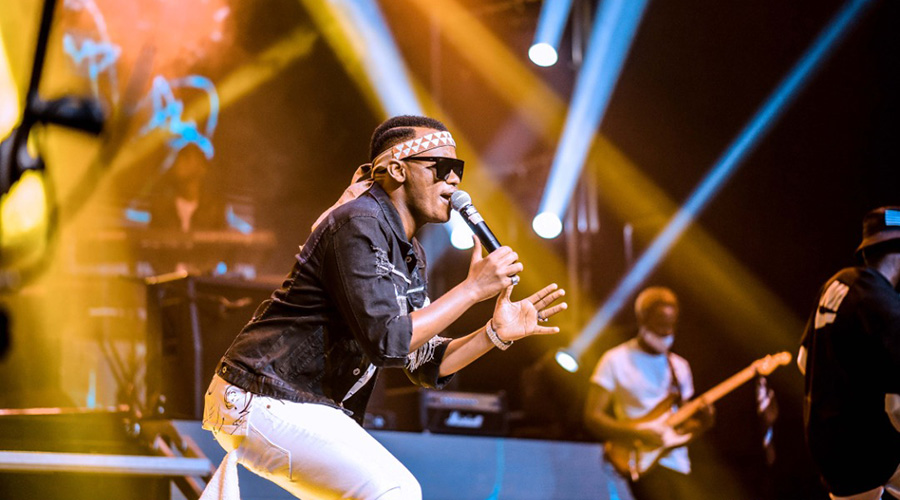 Yvan Buravan delivered an astonishing performance, and he was backed up by Rwandan traditional artistes. 