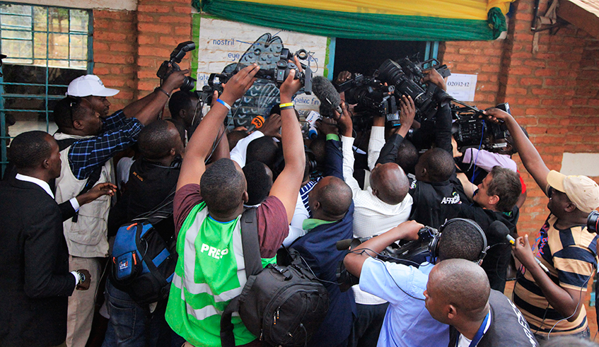 Rwandan and foreign journalists cover the presidential elections in Kigali in 2017. / Photo: S. Ngendahimana.