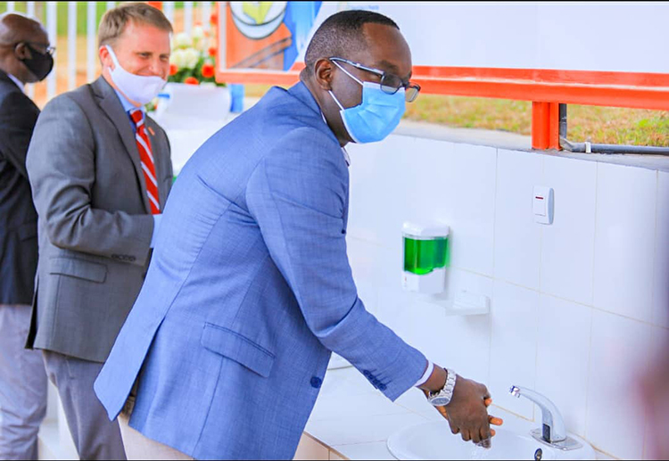 Health minister Daniel Ngamije during the launch of the new handwashing stations at Masaka Hospital on Tuesday. / Courtesy