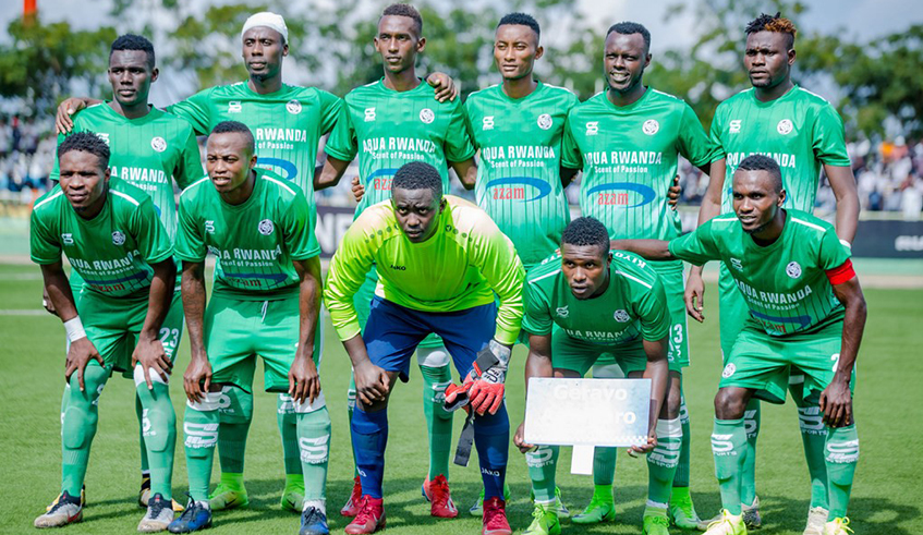Ally Serumogo (right-bottom row) has urged his SC Kiyovu teammate to take the 2020-21 league title challenge very seriously. / Courtesy