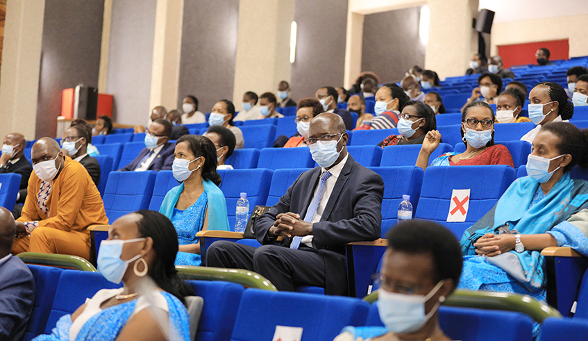 Members follow Mrs Jeannette Kagame's remarks during the 13th forum of Unity Club, themed Ndi Umunyarwanda  Igitekerezo-ngenga cyâ€™ukubaho kwacu . / Sam Ngendahimana