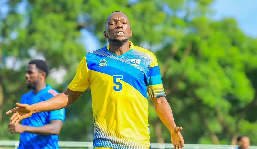 Amavubi striker Meddie Kagere reacts with dissappointment after another missed chance during the goalless draw between Amavubi and Cape Verde at Kigali stadium on Tuesday, November 17, 2020. / Photo: Courtesy.