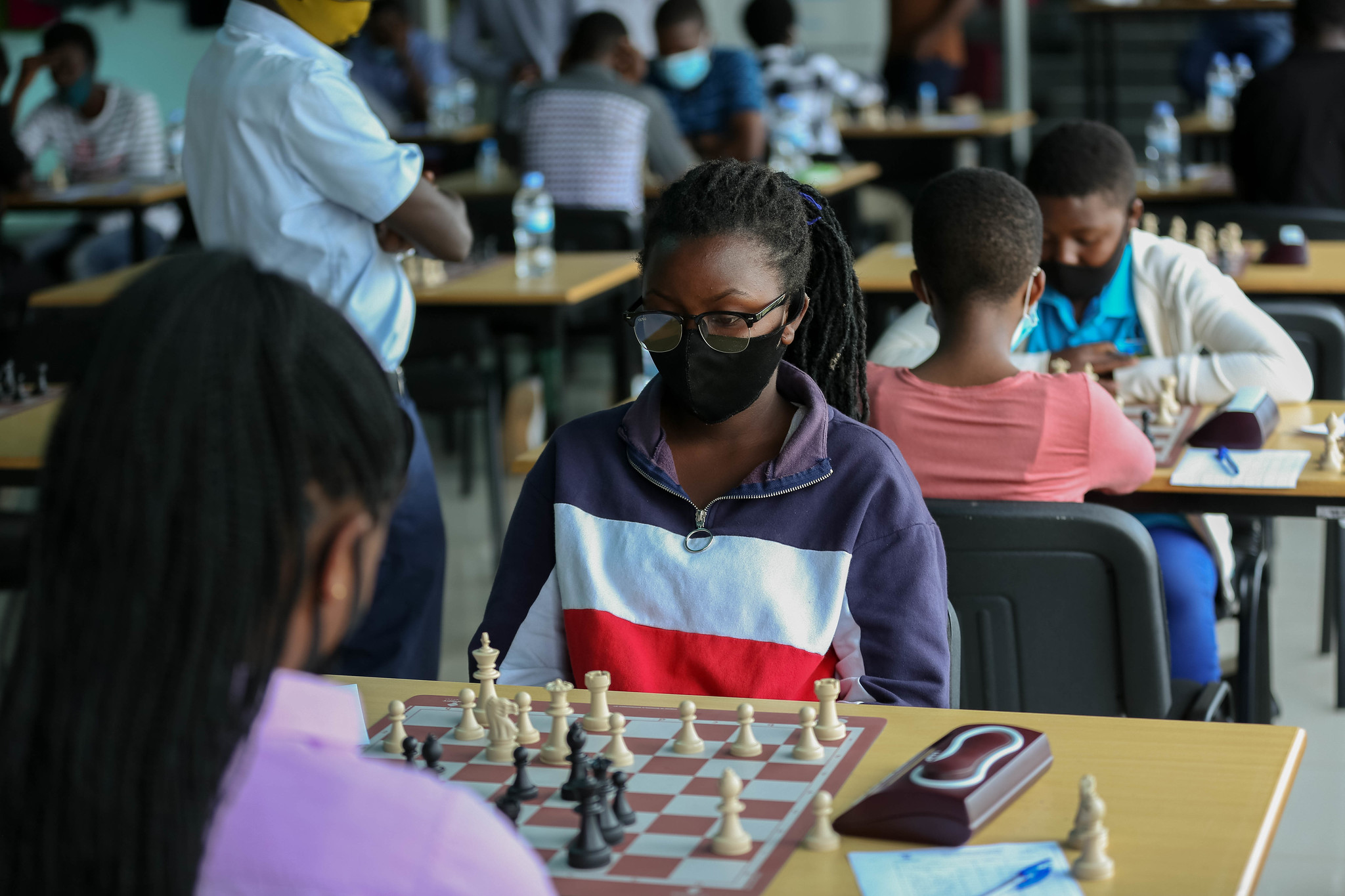 WFM Joselyne Uwase during her decisive and final round encounter with former national champion Sandrine Uwase.