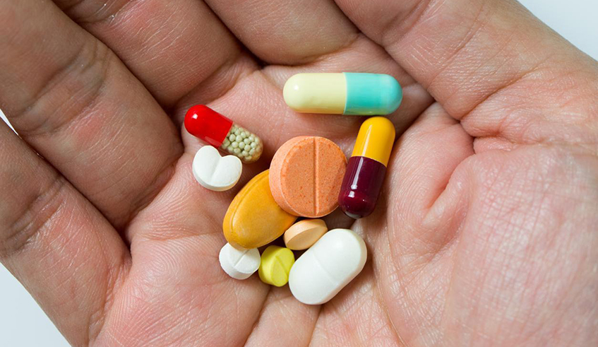 Some patients taking anti-depressants develop insomnia, skin rashes, headaches, joint and muscle pain, stomach upset and nausea. / Photo: Net