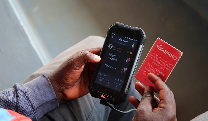 Motorists were given a GPS-enabled meter which allows three different modes of digital payment including, MTN Momo Pay, Airtel Money and Tap&Go cards. / Craish Bahizi