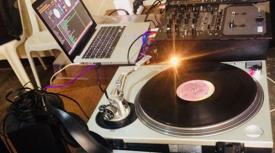 The DJu2019s kit set at Innovation DJ Academy. 