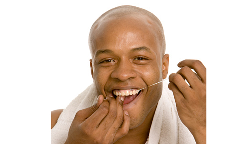 Floss your teeth. Bad oral hygiene can have impacts on your overall health, not just your teeth and gums. / Photo: Net