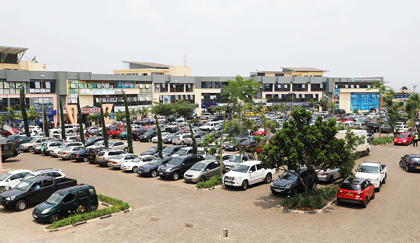 Business owners turn up for resuming their daily activities at CHIC complex . / Craish BAHIZI