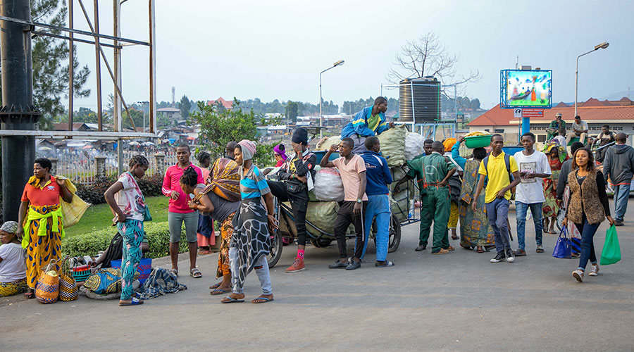 Women make up the biggest number of the cross-border traders between Rubavu and the DR Congo town of Goma. 