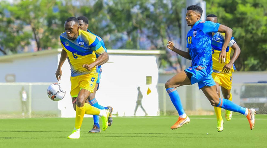 Amavubi striker Meddie Kagere dribbles past Cape Verde defender Nuno Borges at Kigali stadium in a Africa nations cup qualifier. The 35-year-old has not scored a goal for his club in the CAF champions league. 