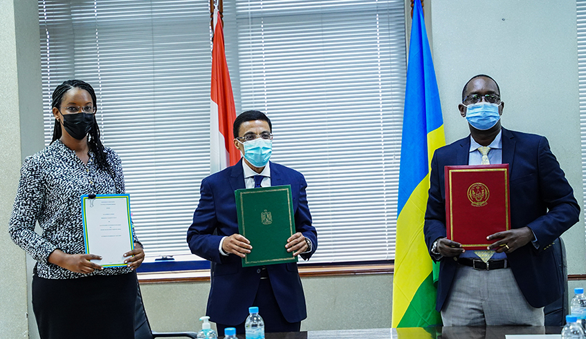 (L-R)Gisu00e8le Gatariki, the chairperson of Heart Care and Research Foundation Rwanda, Amb .Ahmed Samy Mohamed El-Ansary,  the Egyptian  Ambassador to Rwanda  and Dr. NGAMIJE Daniel Minister of Health during the signing the agreement in Kigali on June  11. / Dan Nsengiyumva