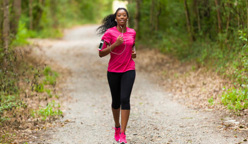 Studies have suggested that the parts of the brain that control thinking and memory are larger in volume in people who exercise. / Photo: Net