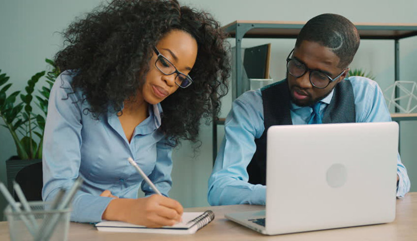 Great leaders should possess the ability to drive their team with fervour and inspiration. / Net photo.